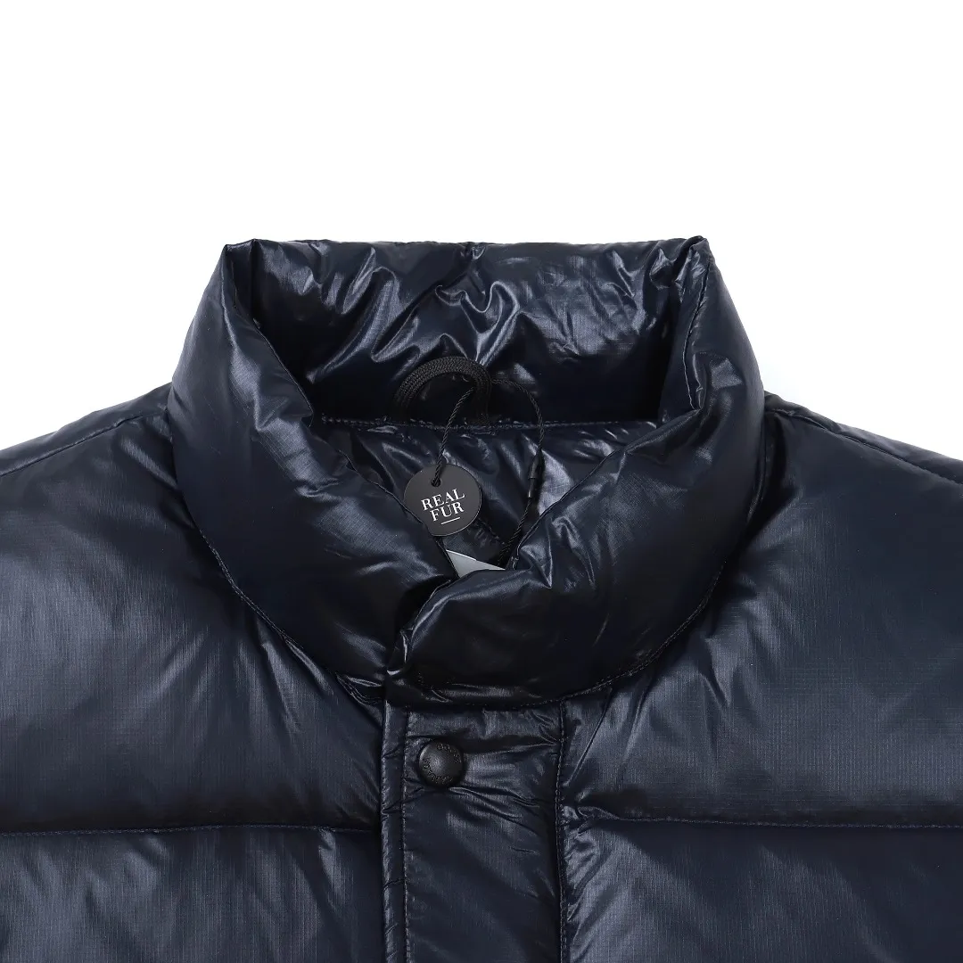 F Canada Goose/ Garson 10 ， ins 、 、 。 Canada Goose， ， ！ 90% ， ！ ， ， ！